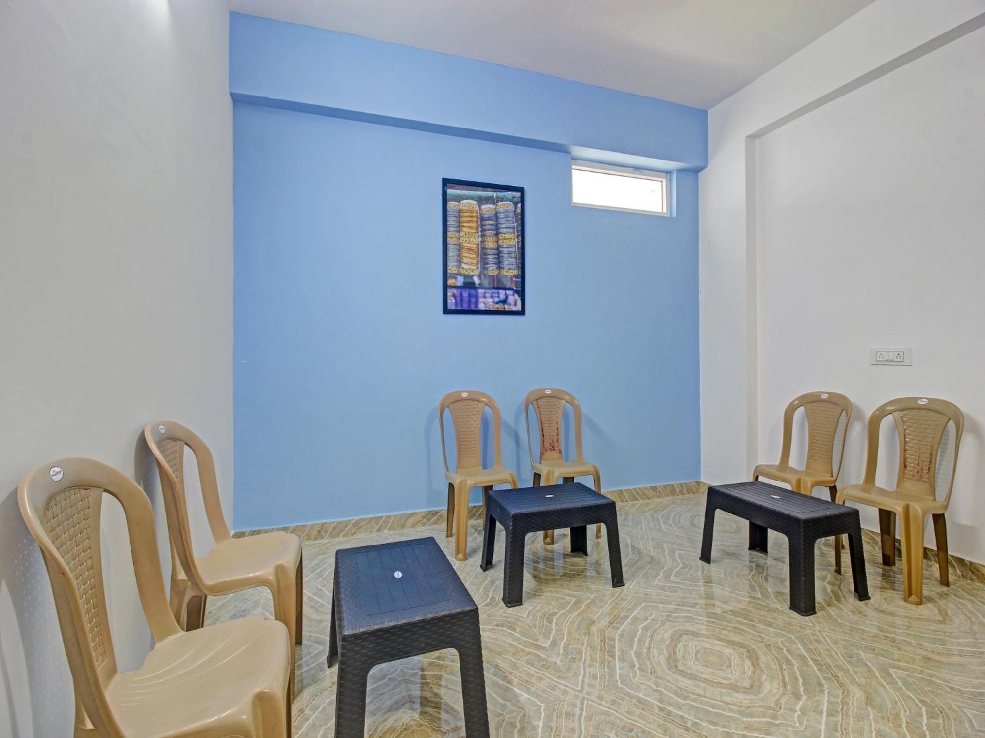 Hotel O Royal Stay Haidar Sahibguda 외부 사진